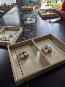 Workshop für Kinder: Bau Dein eigenes Slingshot Puck Spiel @ Lehngericht Augustusburg